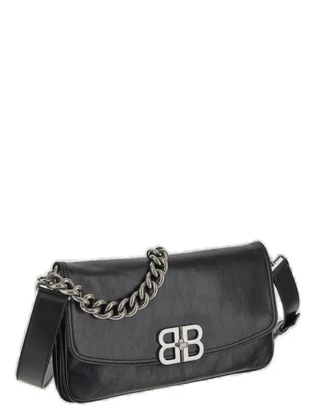 BALENCIAGA BAG, MODEL BB SOFT MOYEN CALFSKIN LEATHER MODEL.? DIMENSIONS: L29.9 X H17 X W3 CM.? REMOVABLE AND ADJUSTABLE LEATHER SHOULDER STRAP (50CM). REMOVABLE CHAIN SHOULDER STRAP (19CM).
