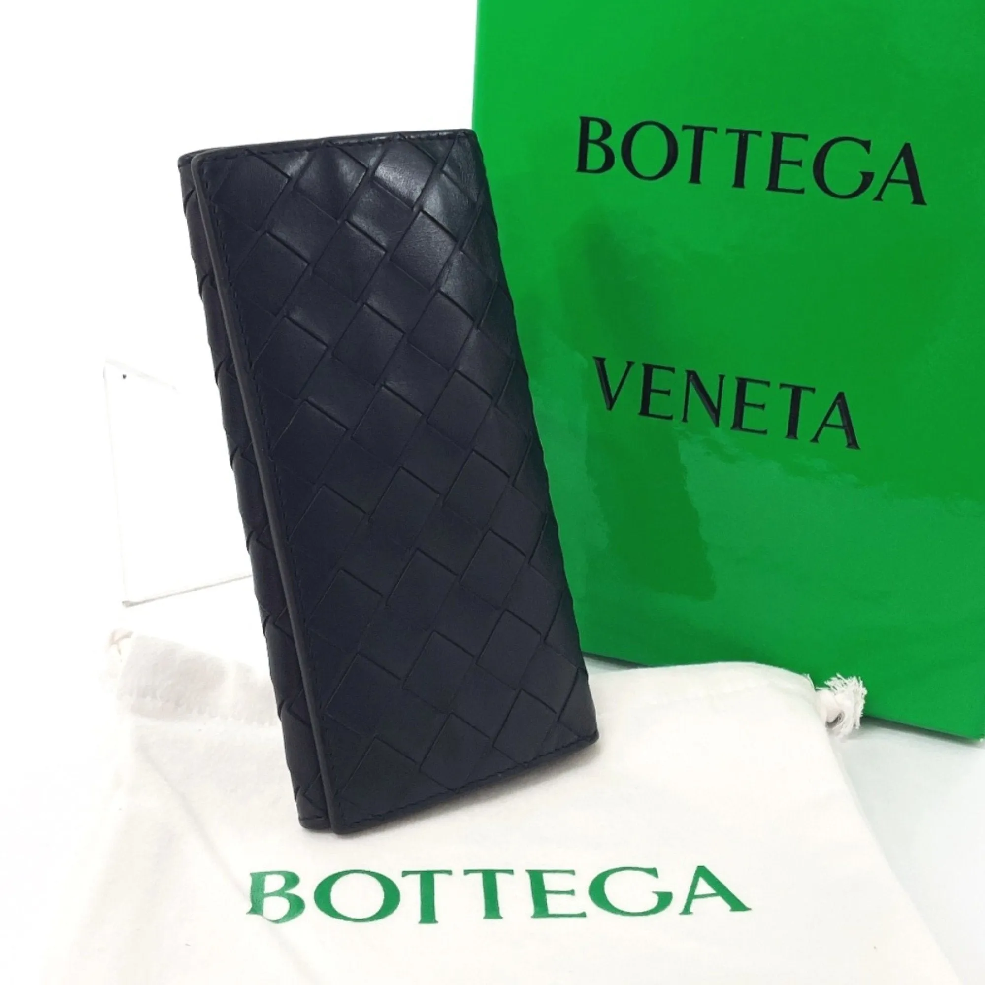 Bottega Veneta Leather Long Bill Wallet (Bi-Fold) (Pre-Owned)