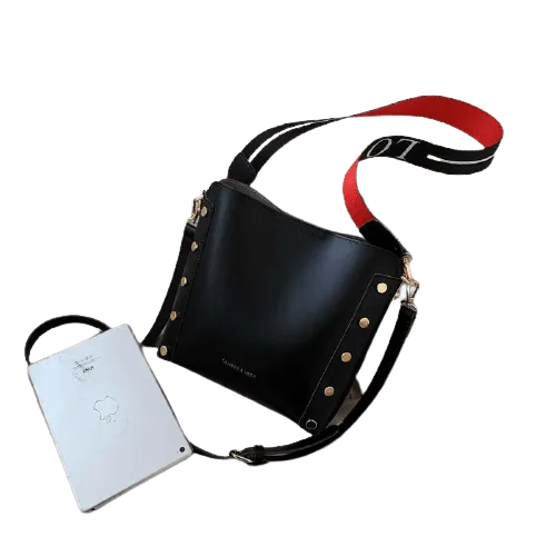 Bucket handbag
