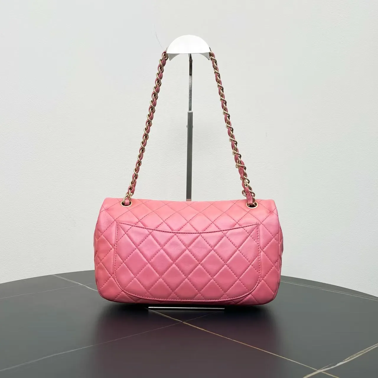 Chanel Classic Flap Bag Pink Quilted Leather Shoulder Bag