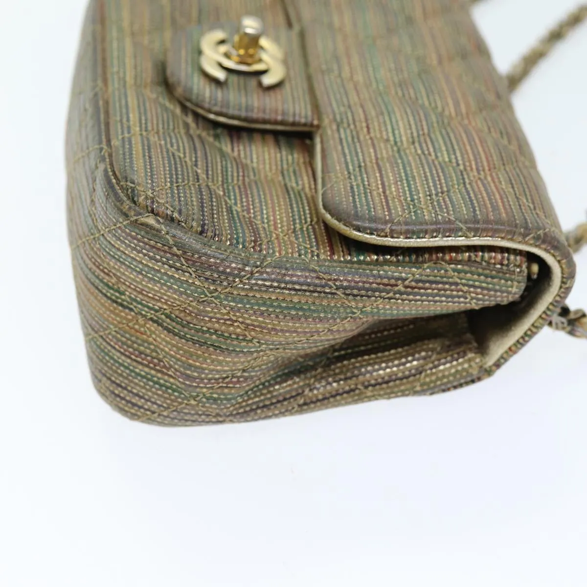 CHANEL Classic Flap Shoulder Bag