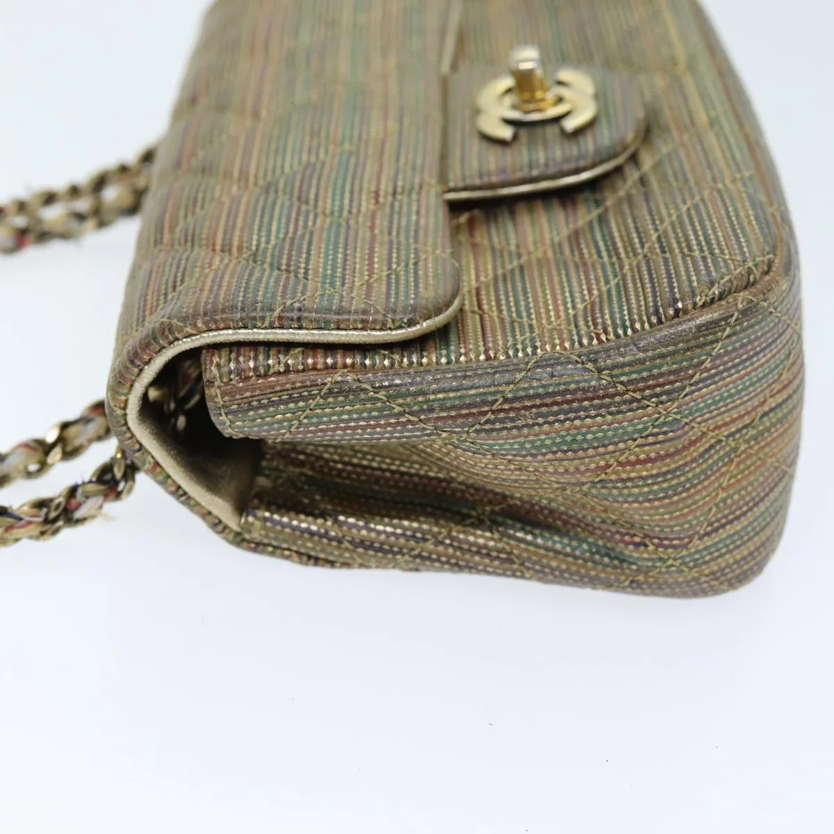 CHANEL Classic Flap Shoulder Bag