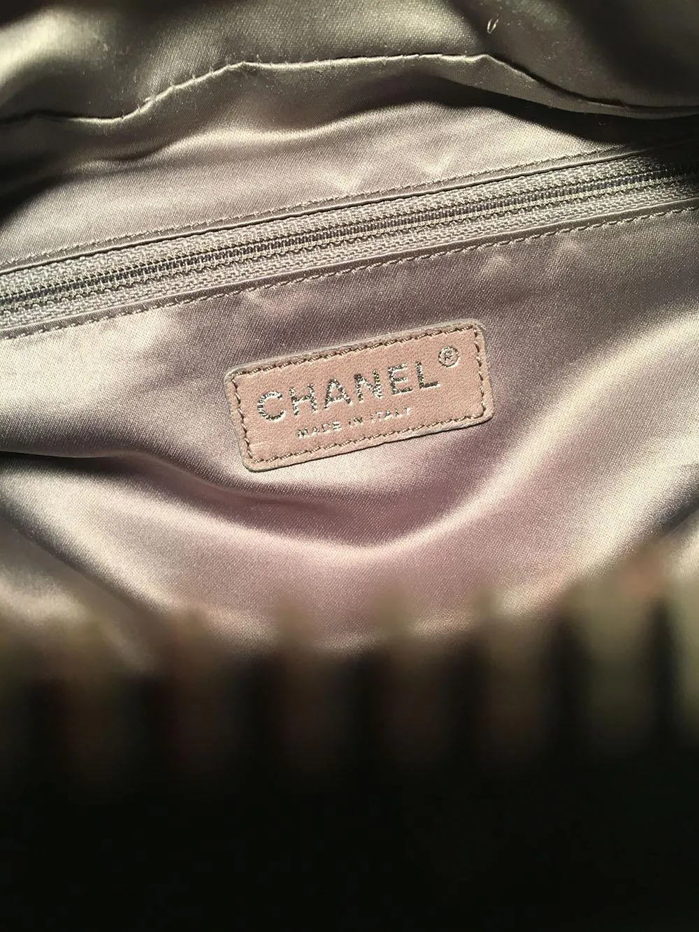 CHANEL Dark Gray Quilted Puffy Leather Shoulder Bag Tote