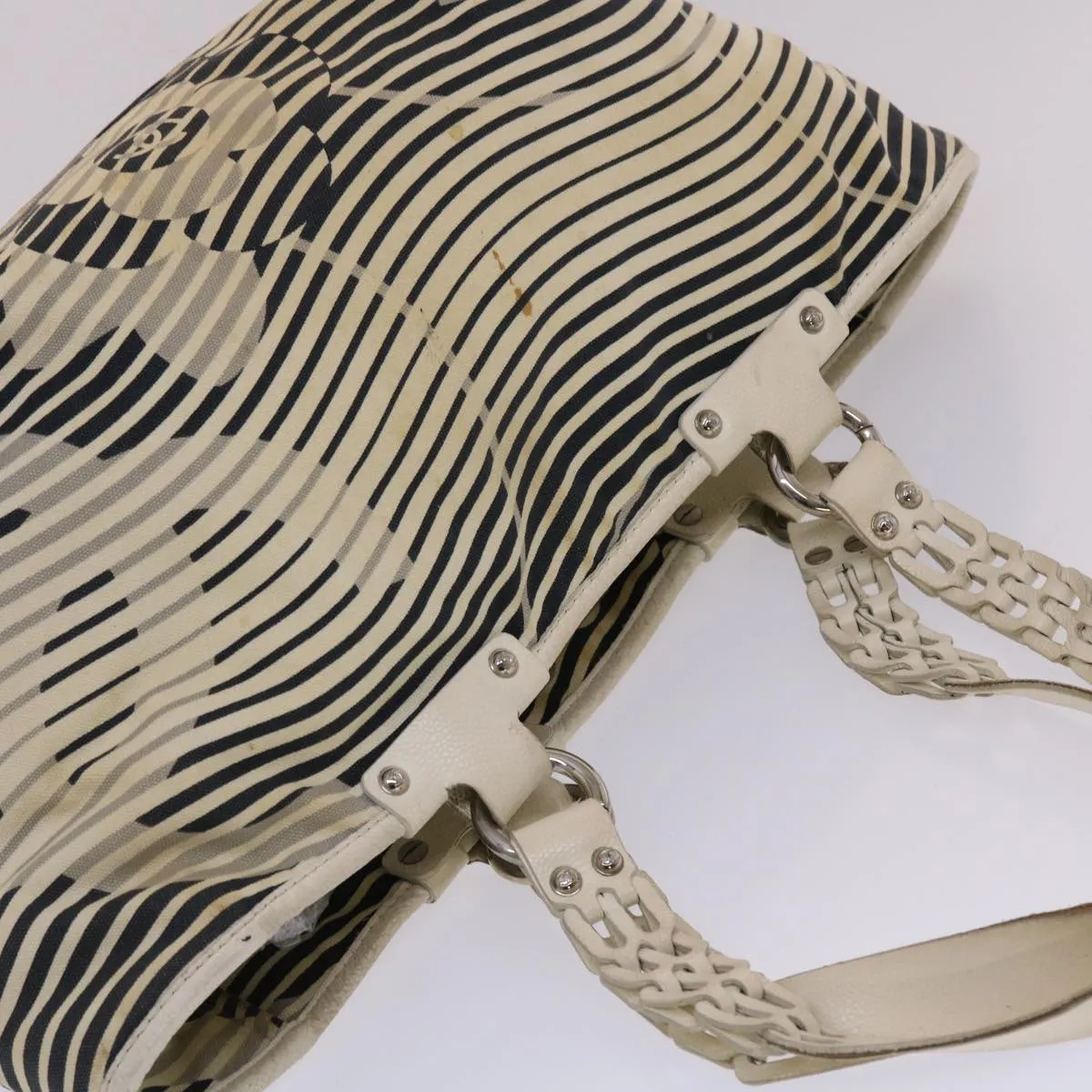 CHANEL Shoulder Bag Canvas White CC Auth bs6944