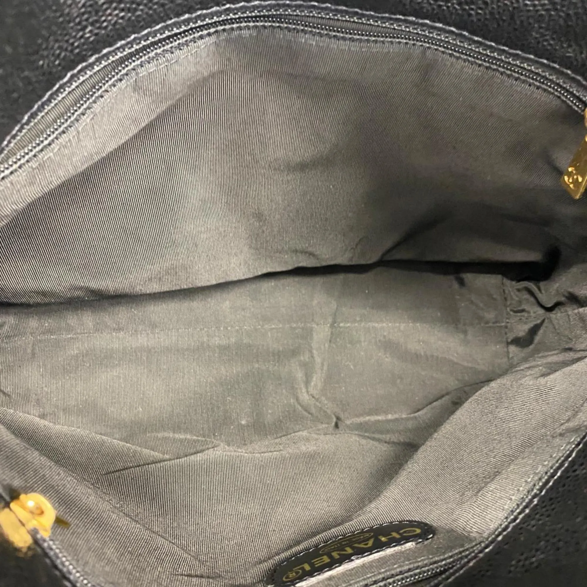 Chanel Shoulder Bag Caviar Skin Black Women's