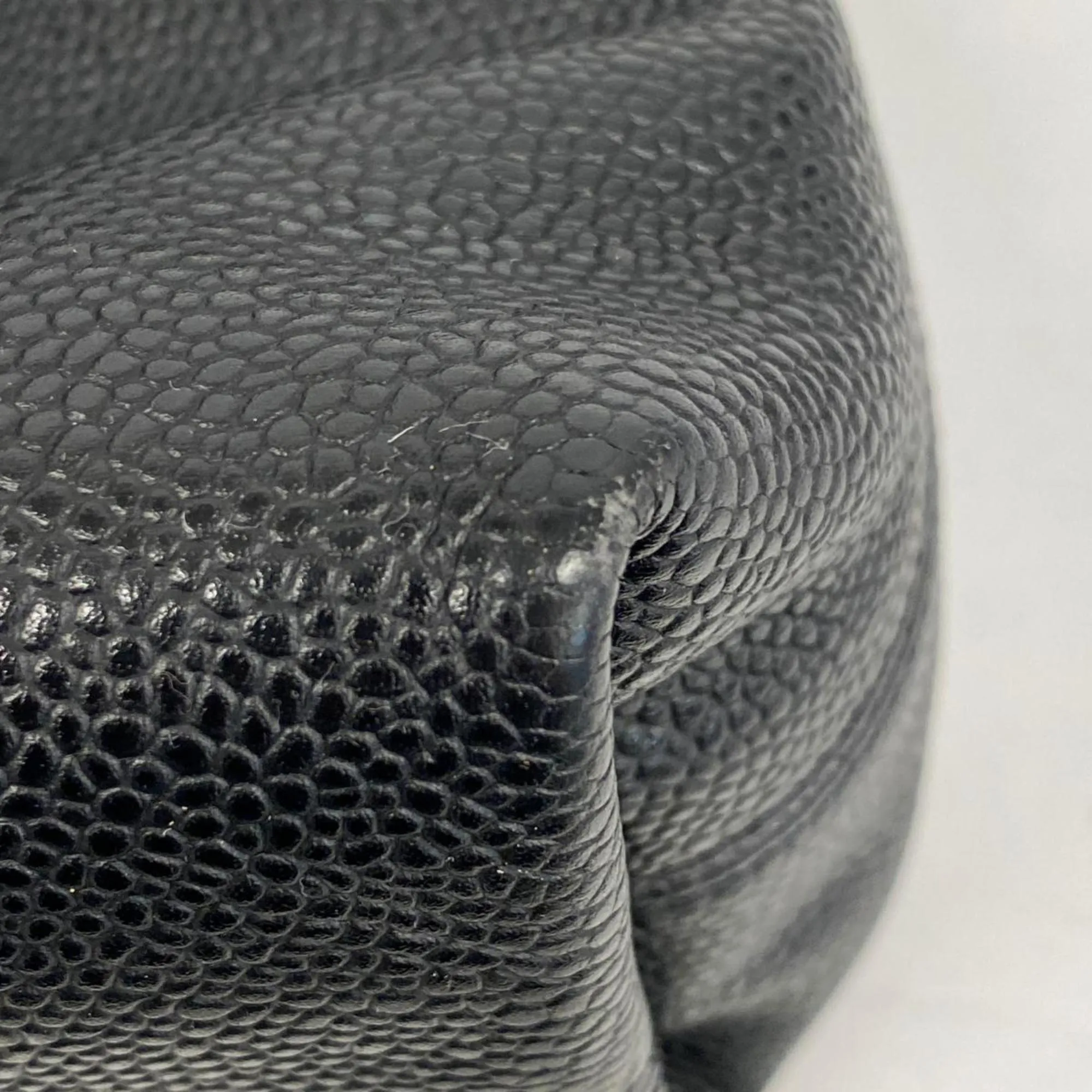 Chanel Shoulder Bag Caviar Skin Black Women's