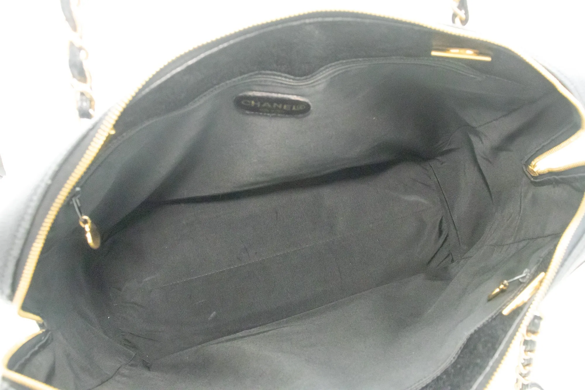 CHANEL Shoulder Bag