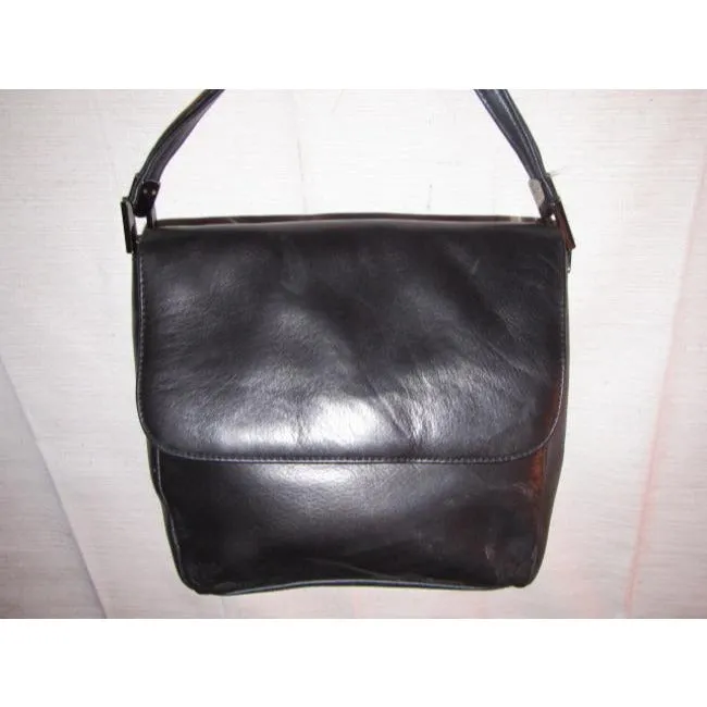 Decca black leather & gunmetal hardware shoulder bag