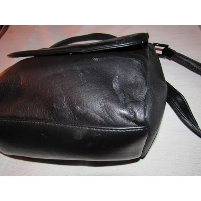 Decca black leather & gunmetal hardware shoulder bag