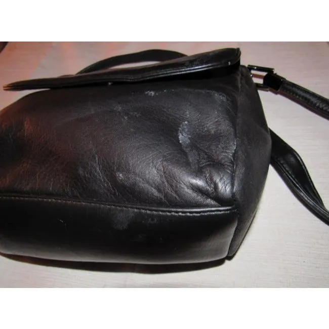 Decca black leather & gunmetal hardware shoulder bag