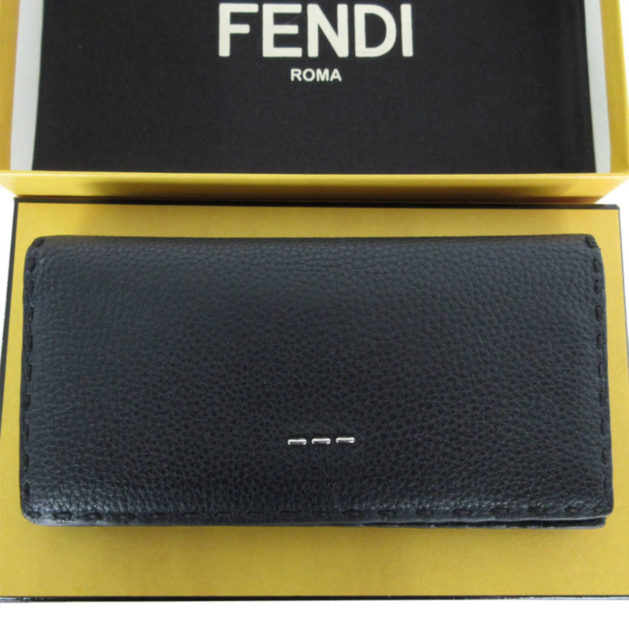 Fendi Leather Long Wallet (Bi-Fold) (Pre-Owned)