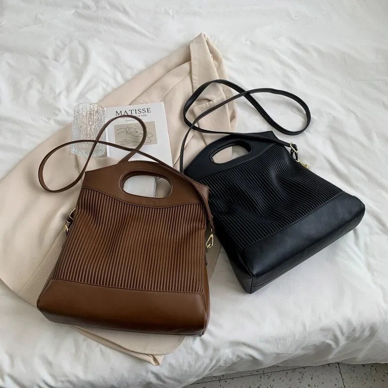 FLIP FLOP MESSENGER BAG
