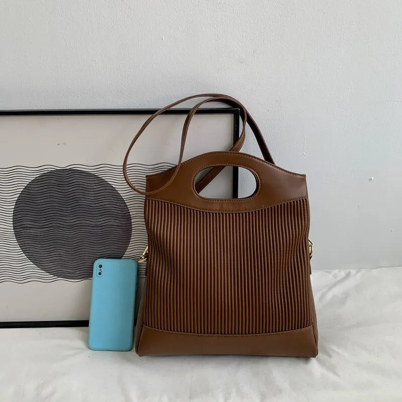 FLIP FLOP MESSENGER BAG