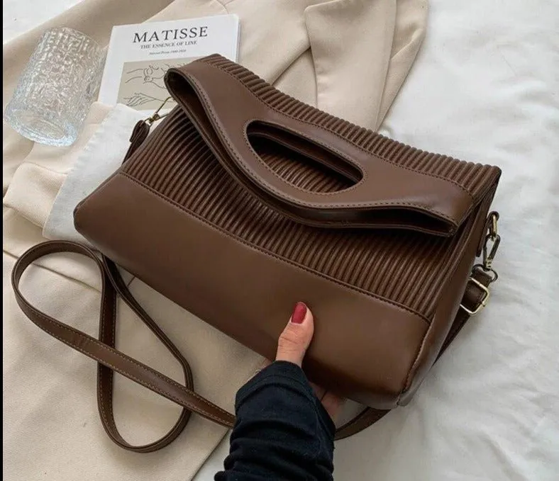 FLIP FLOP MESSENGER BAG