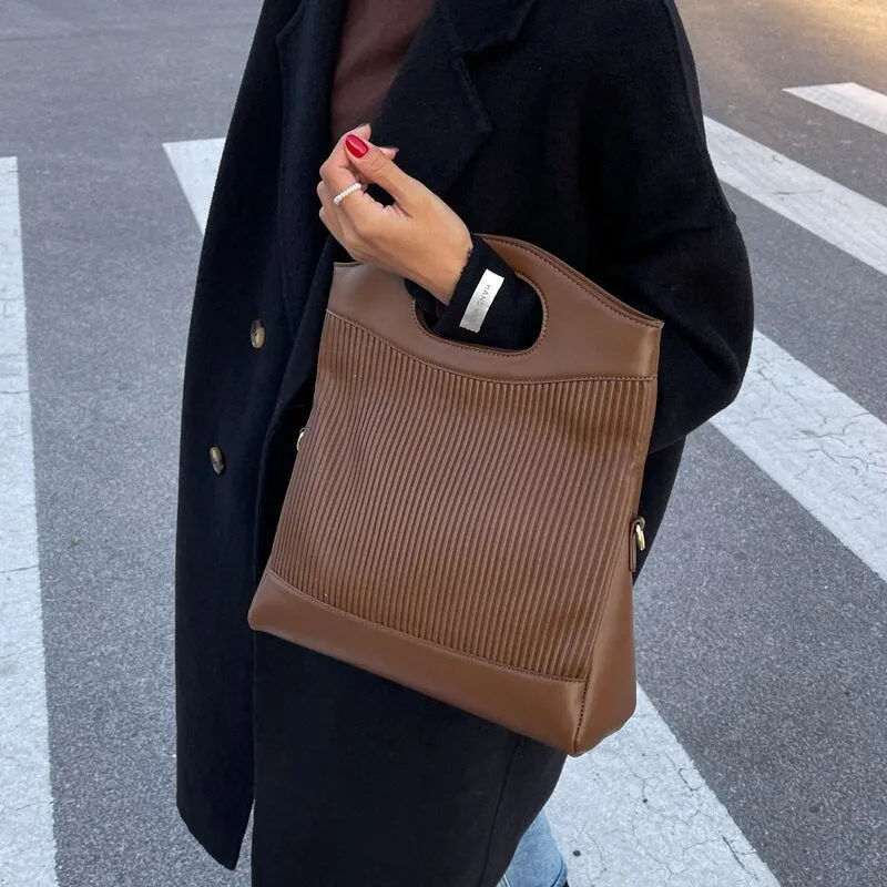 FLIP FLOP MESSENGER BAG