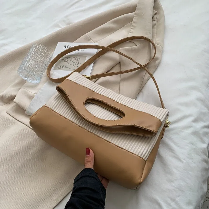 FLIP FLOP MESSENGER BAG