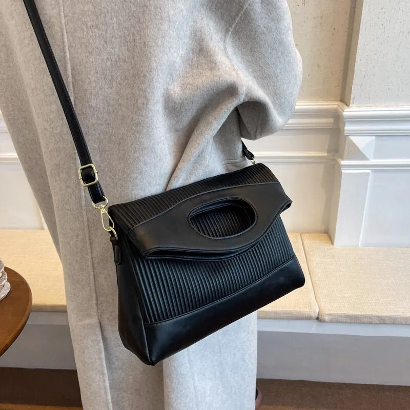FLIP FLOP MESSENGER BAG