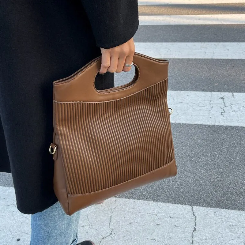 FLIP FLOP MESSENGER BAG