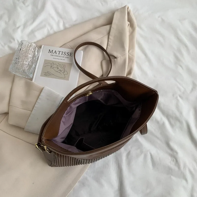 FLIP FLOP MESSENGER BAG