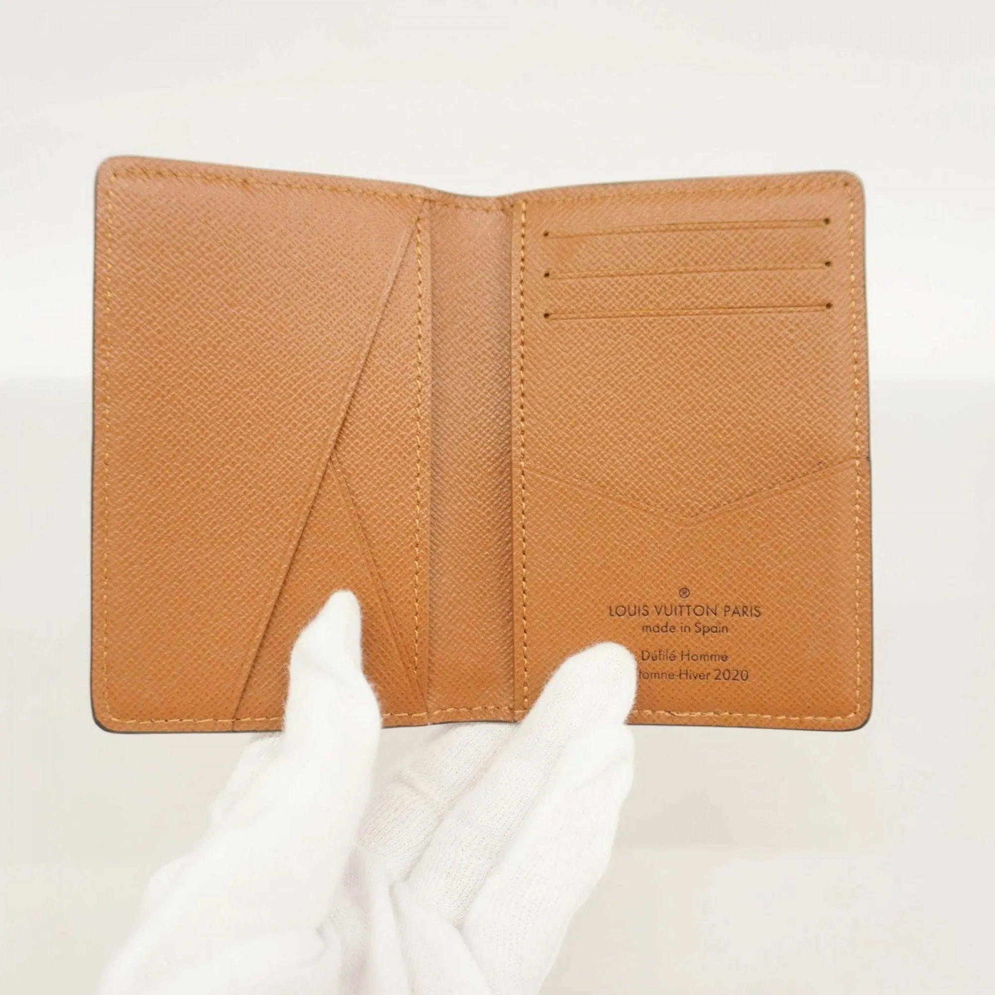 Louis Vuitton Card Case (Pre-Owned)