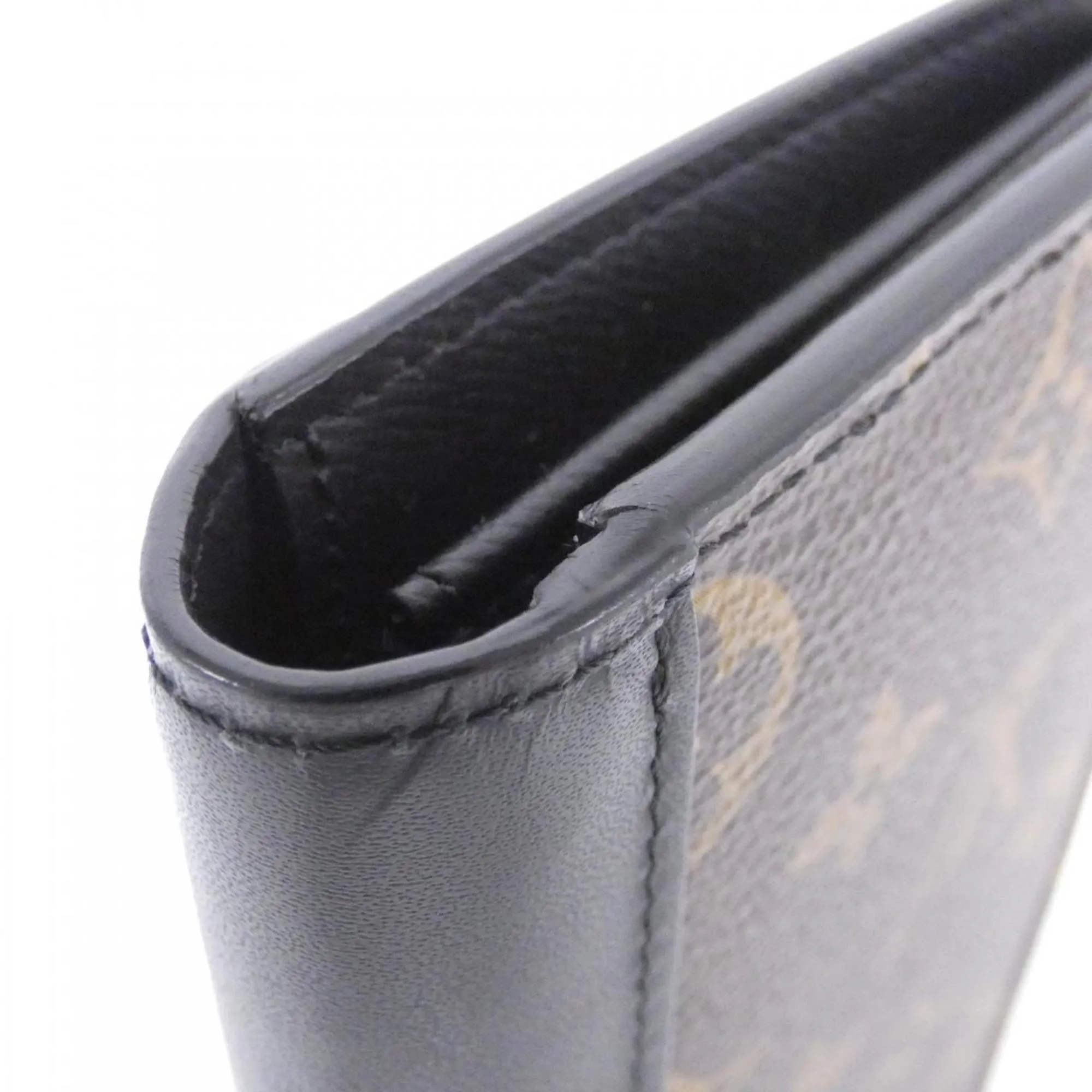 Louis Vuitton Coated Canvas Long Wallet (Bi-Fold) (Pre-Owned)