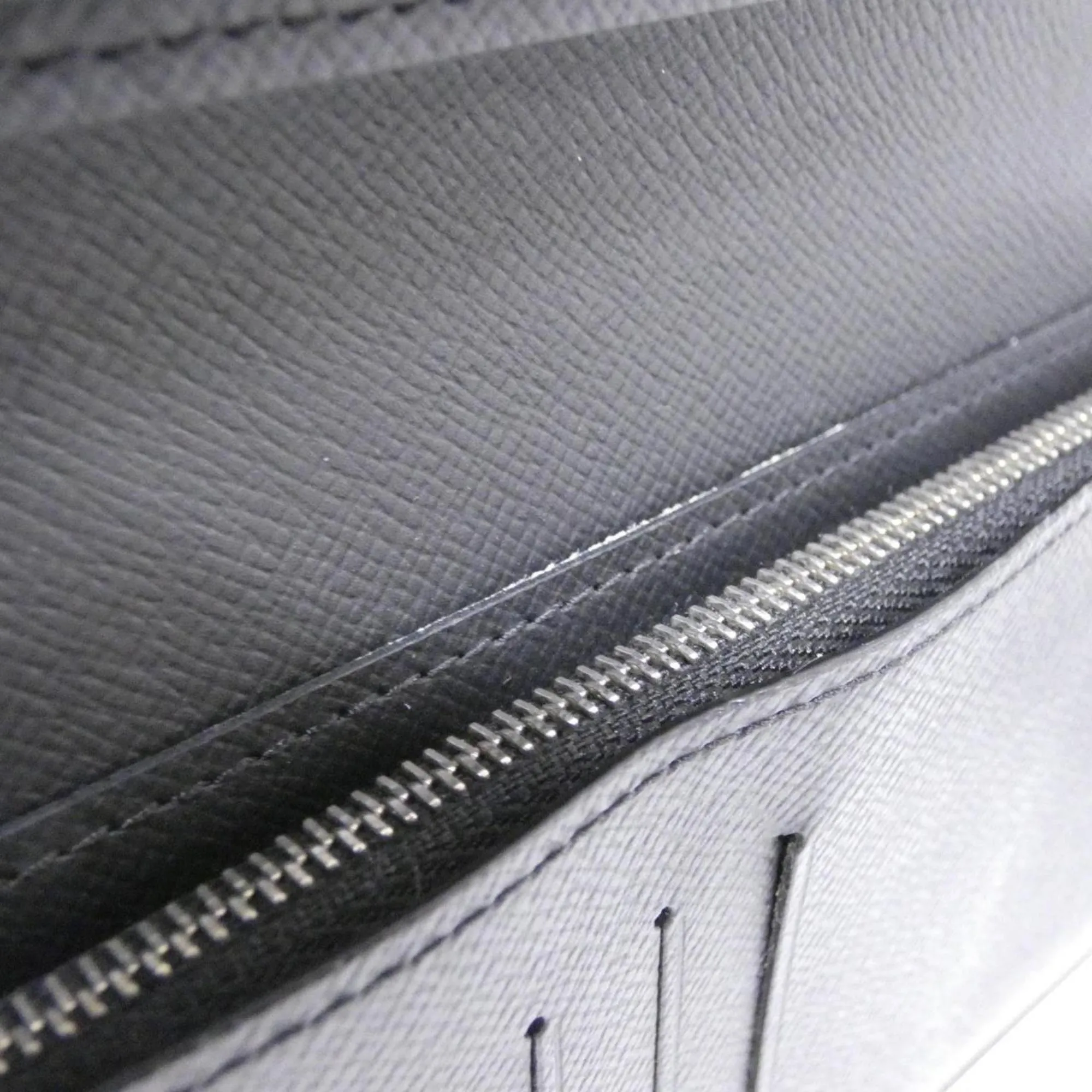 Louis Vuitton Coated Canvas Long Wallet (Bi-Fold) (Pre-Owned)