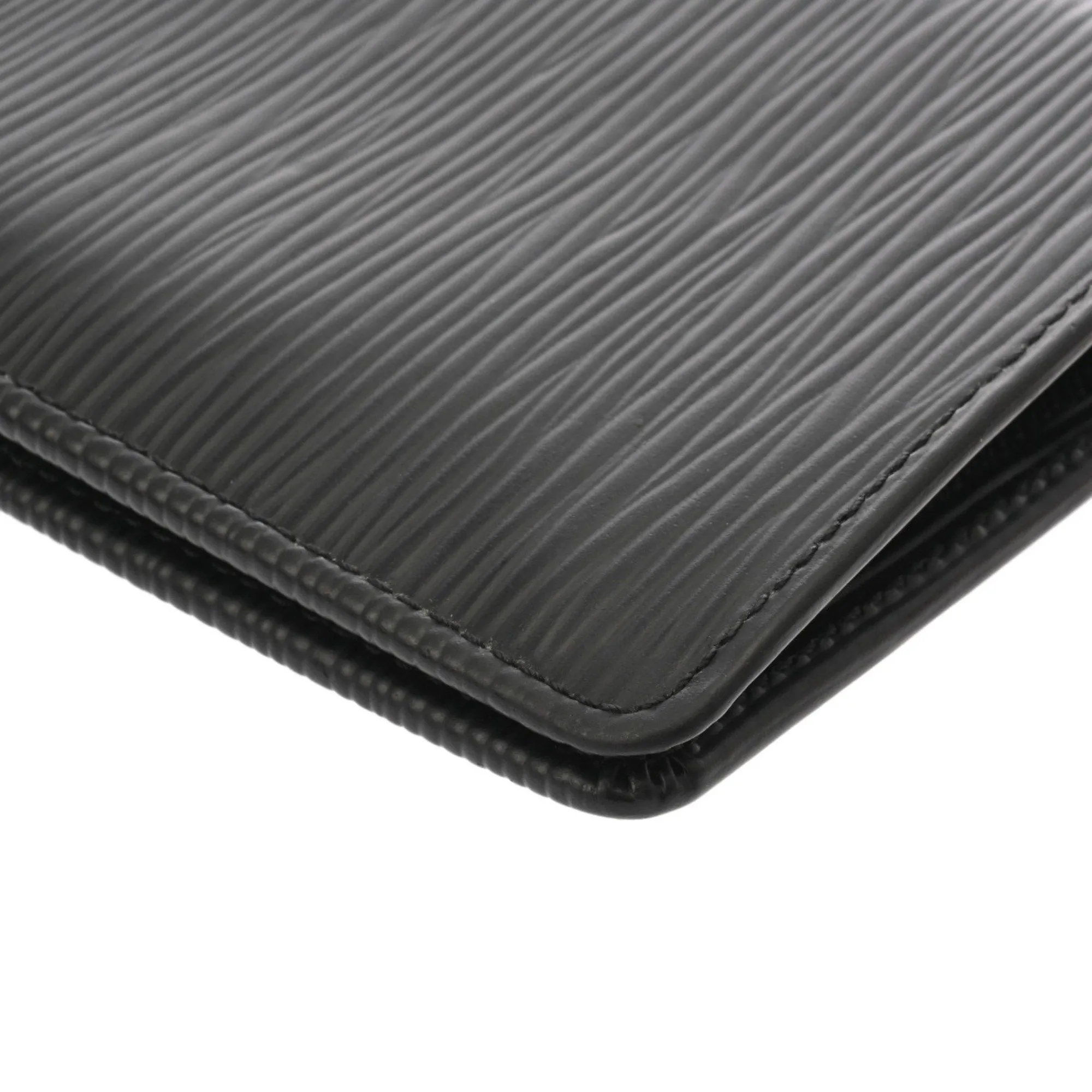 Louis Vuitton Epi Leather Long Wallet (Bi-Fold) (Pre-Owned)