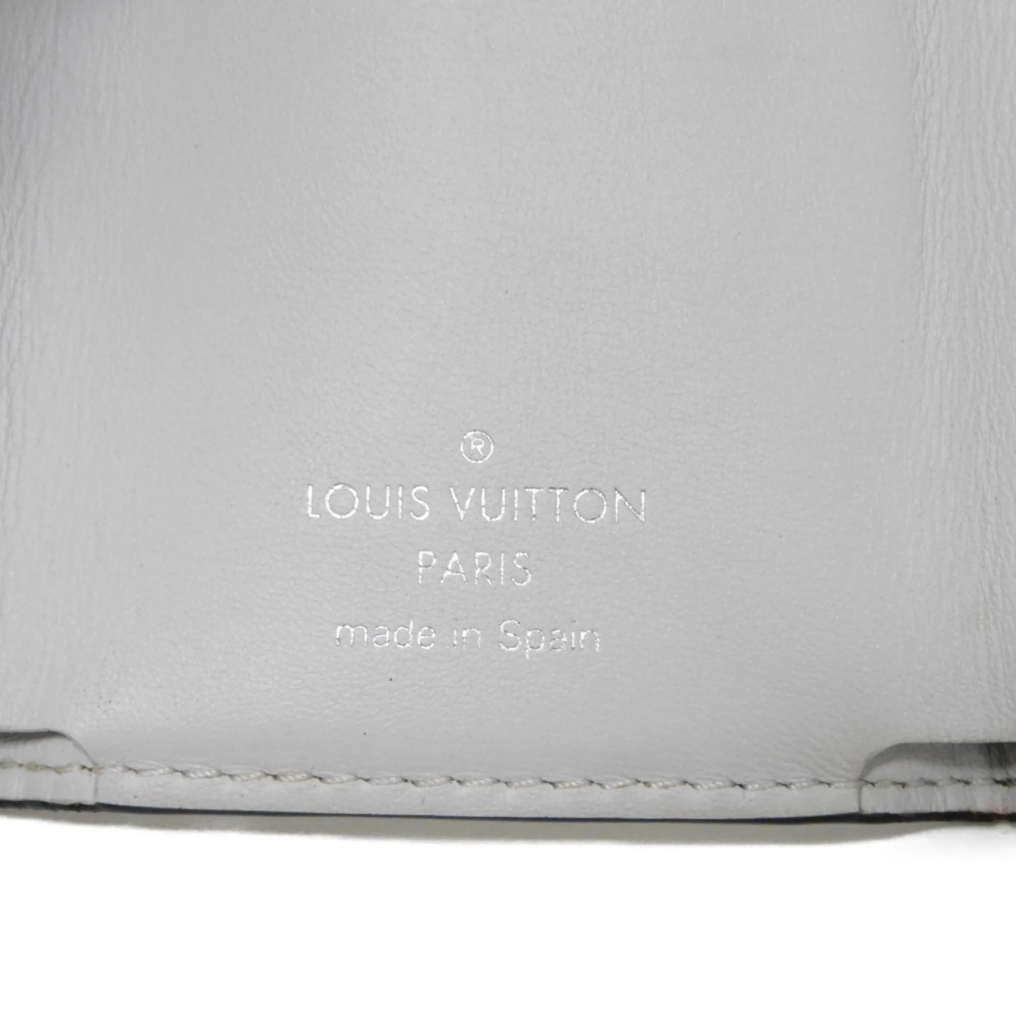 Louis Vuitton Taiga Leather Monogram Leather Wallet (Tri-Fold) (Pre-Owned)