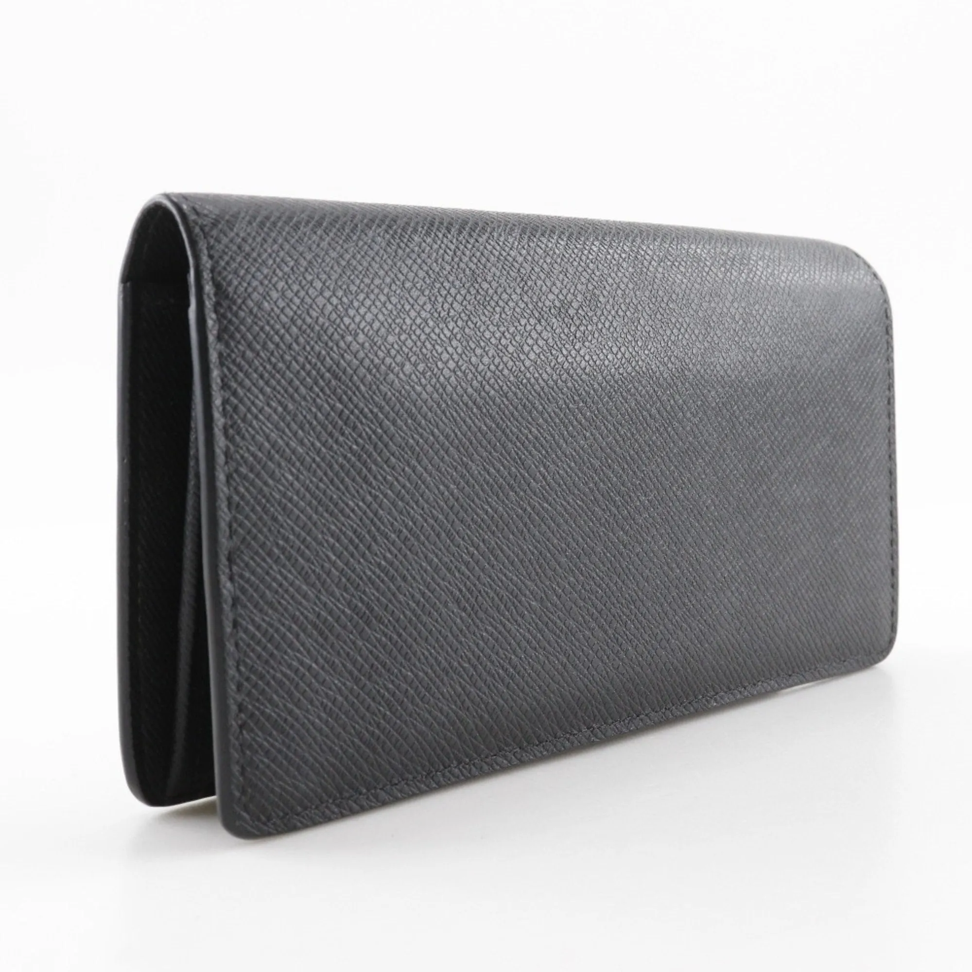 Louis Vuitton Taiga Noir Taiga Leather Long Wallet (Bi-Fold) (Pre-Owned)
