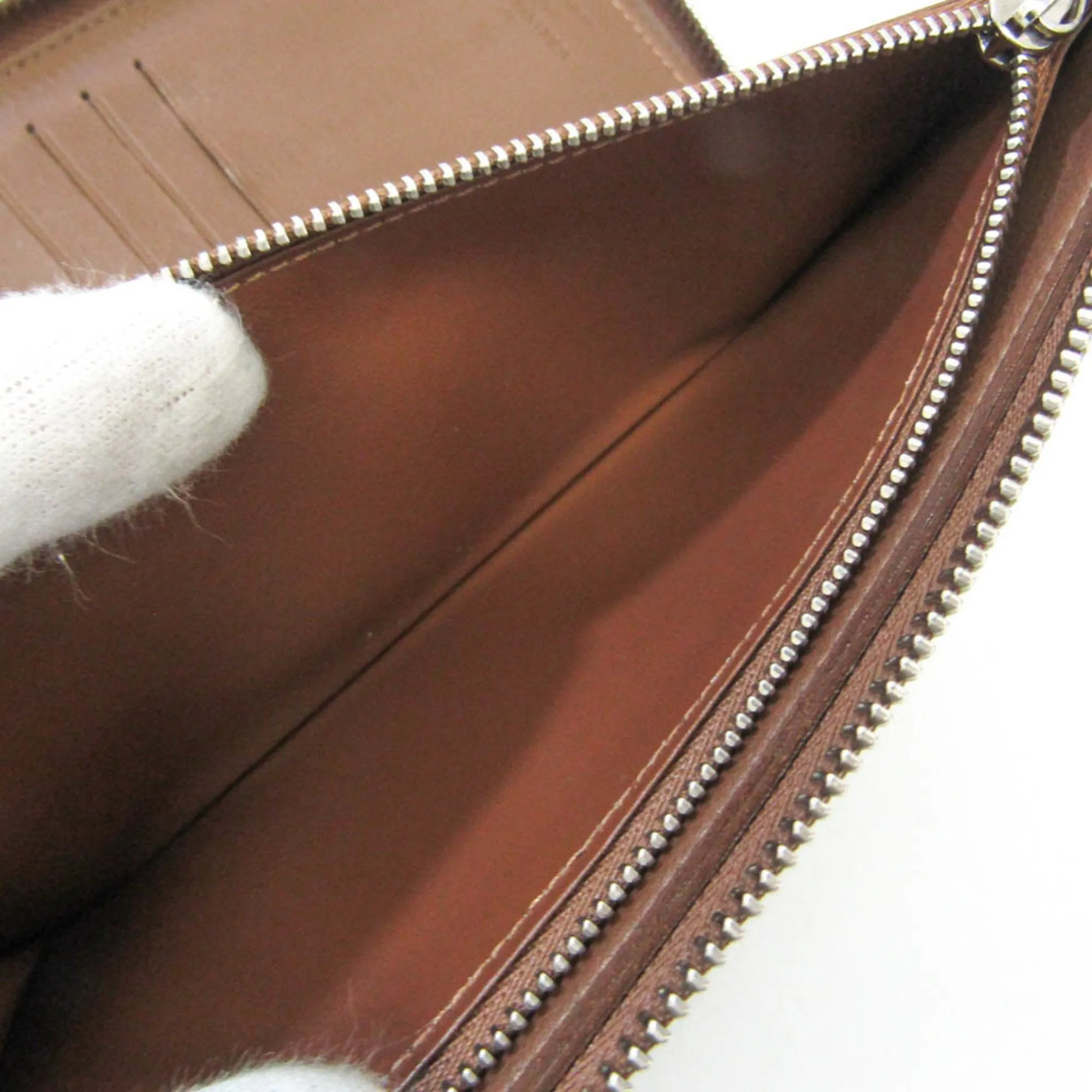 Louis Vuitton Taurillon Leather Long Wallet (Bi-Fold) (Pre-Owned)