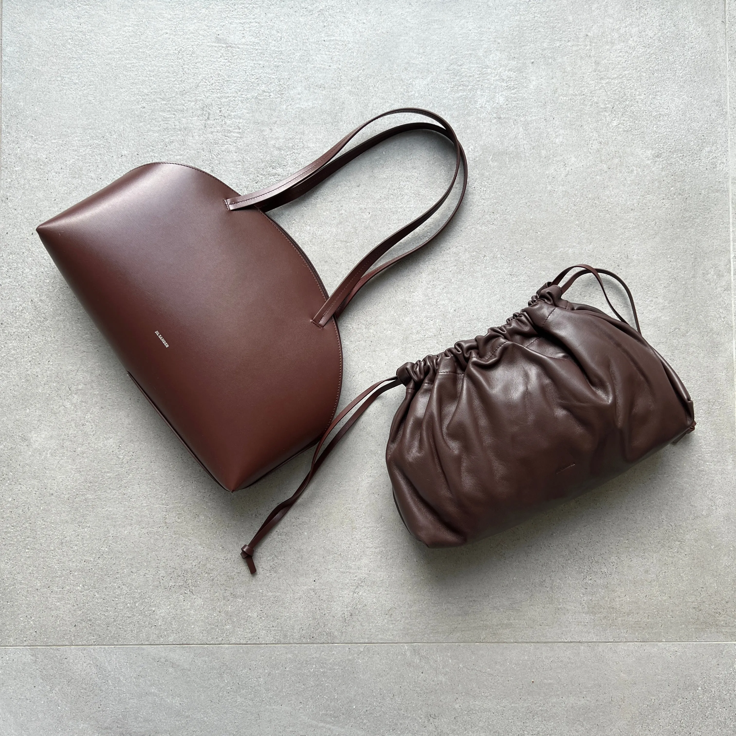 Medium Curve Shoulder, Dark Earth
