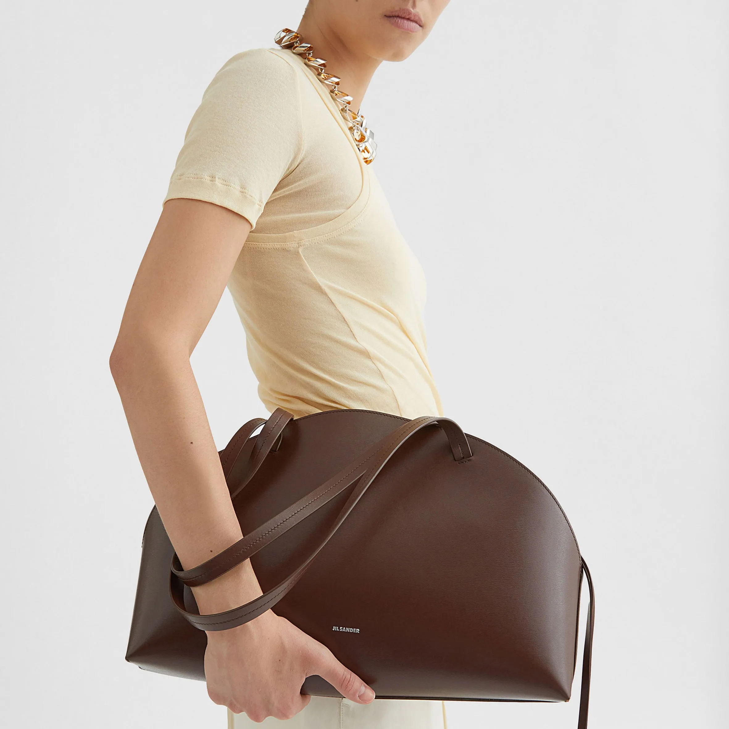 Medium Curve Shoulder, Dark Earth
