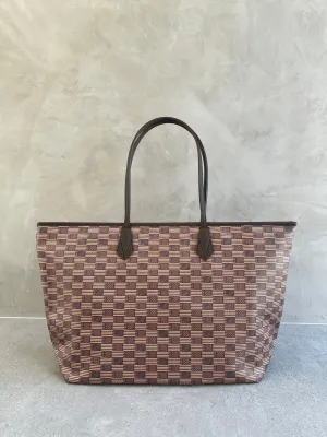 new Saint Tropez Zip Tote MM, Chocolate