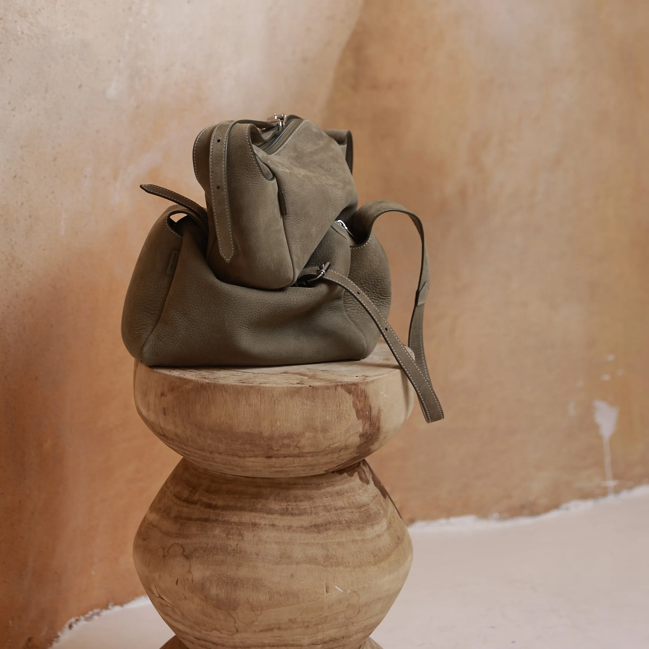 Petrichor Pockets Shoulder Bag - Soft Thyme