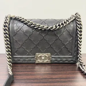 Preloved Chanel Caviar Leather LeBoy Flap Bag Medium NG6716 Black Shoulder Bag