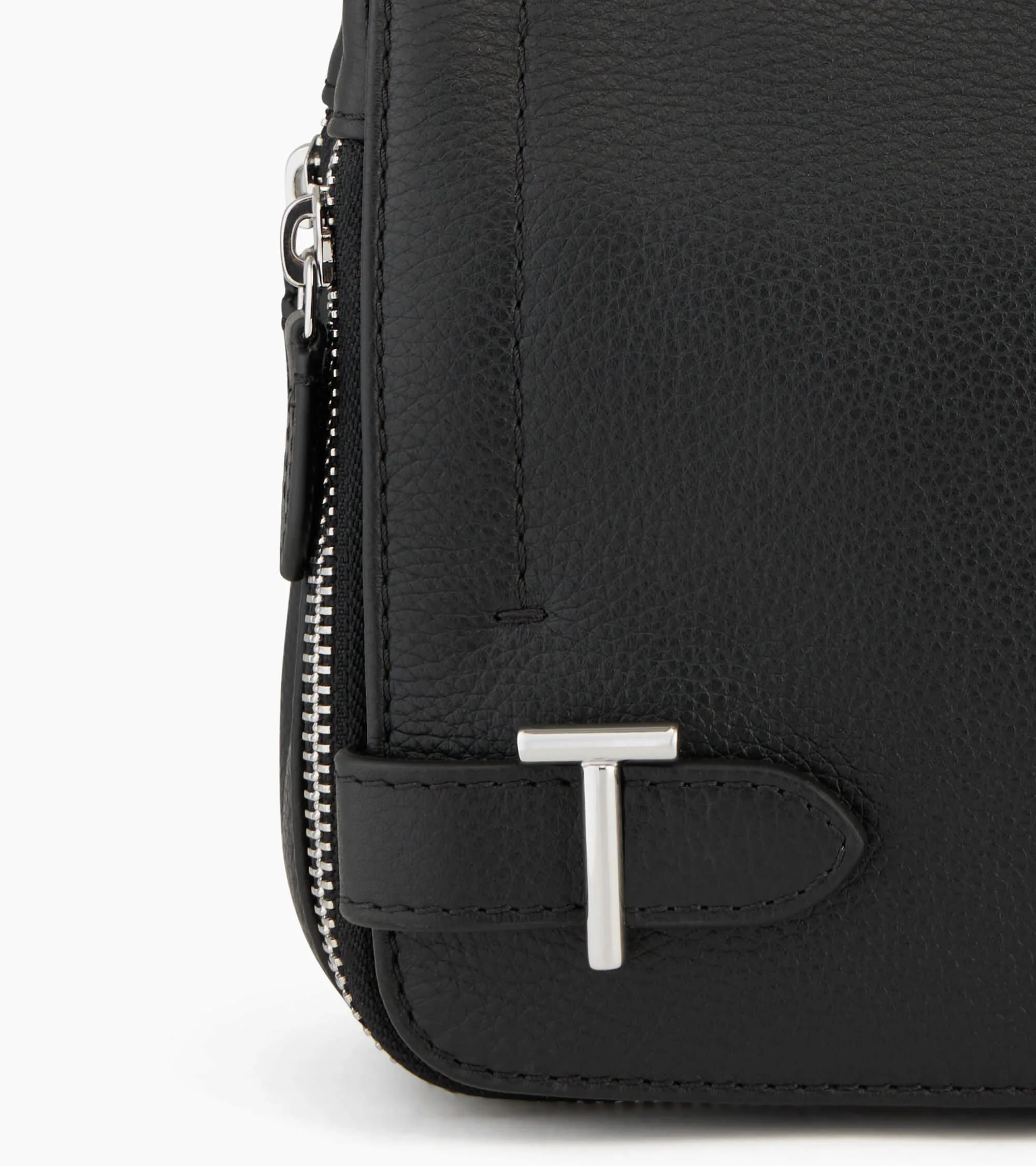 Simone small bag with crossbody strap in grained leather