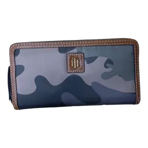 Wallet By Tommy Hilfiger In Camouflage Print, Size:Large