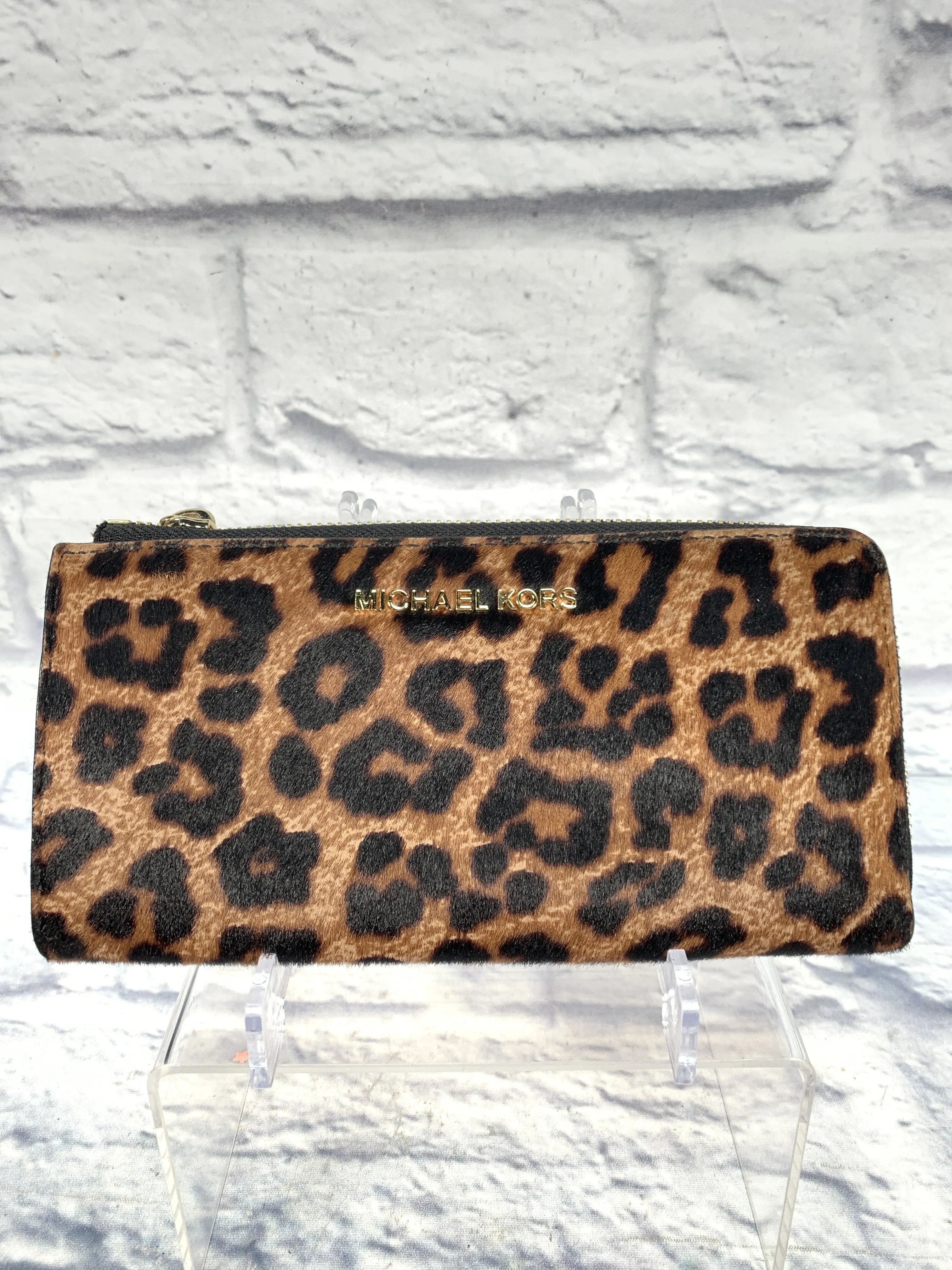 Wallet Designer By Michael Kors  Size: Large