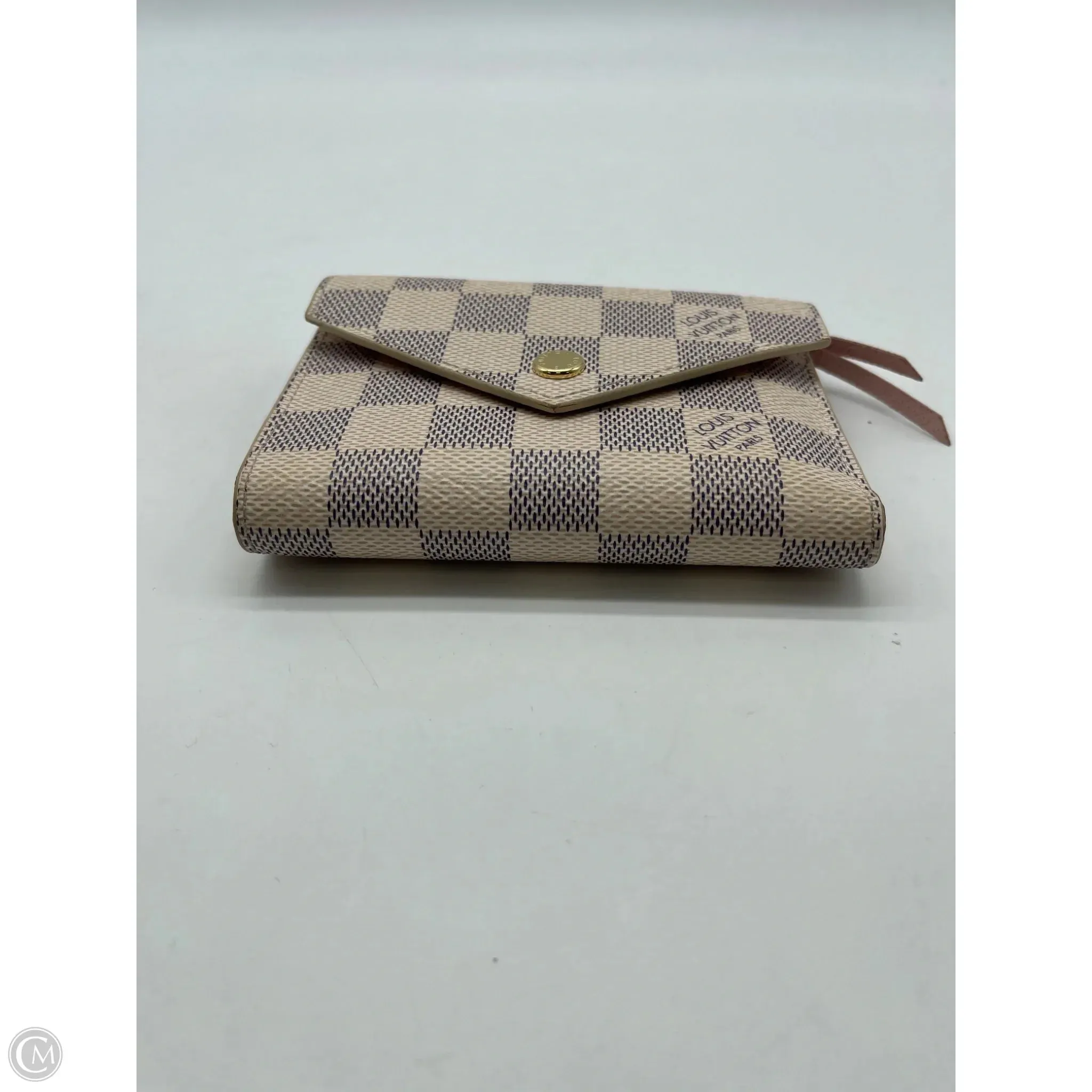 Wallet Luxury Designer By Louis Vuitton, Size: Medium