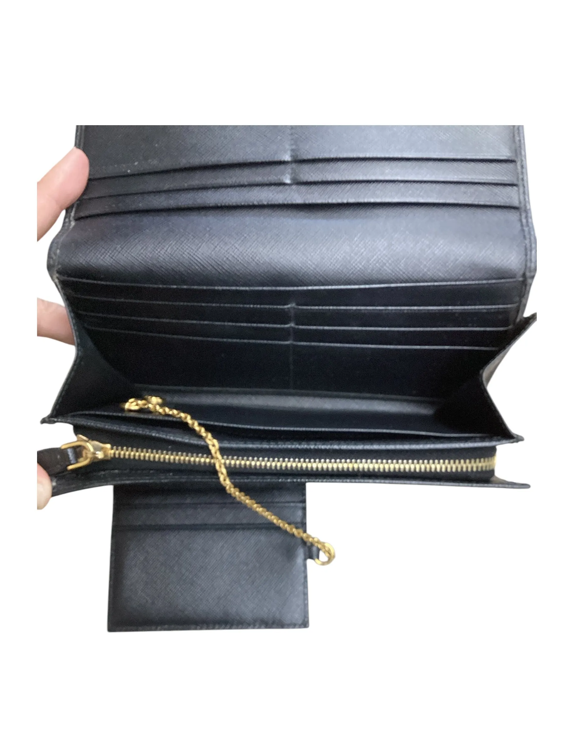 Wallet Luxury Designer By Prada  Size: Medium