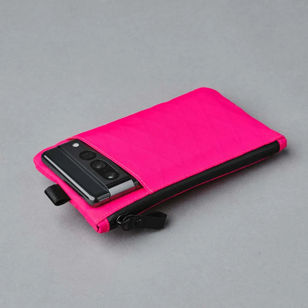 Zip Clutch